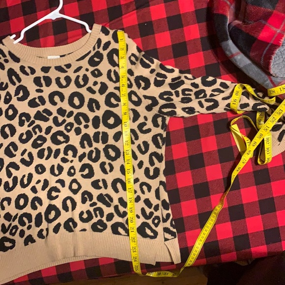 A New Day. NWOT. Leopard Print Sweater - Picture 5 of 5
